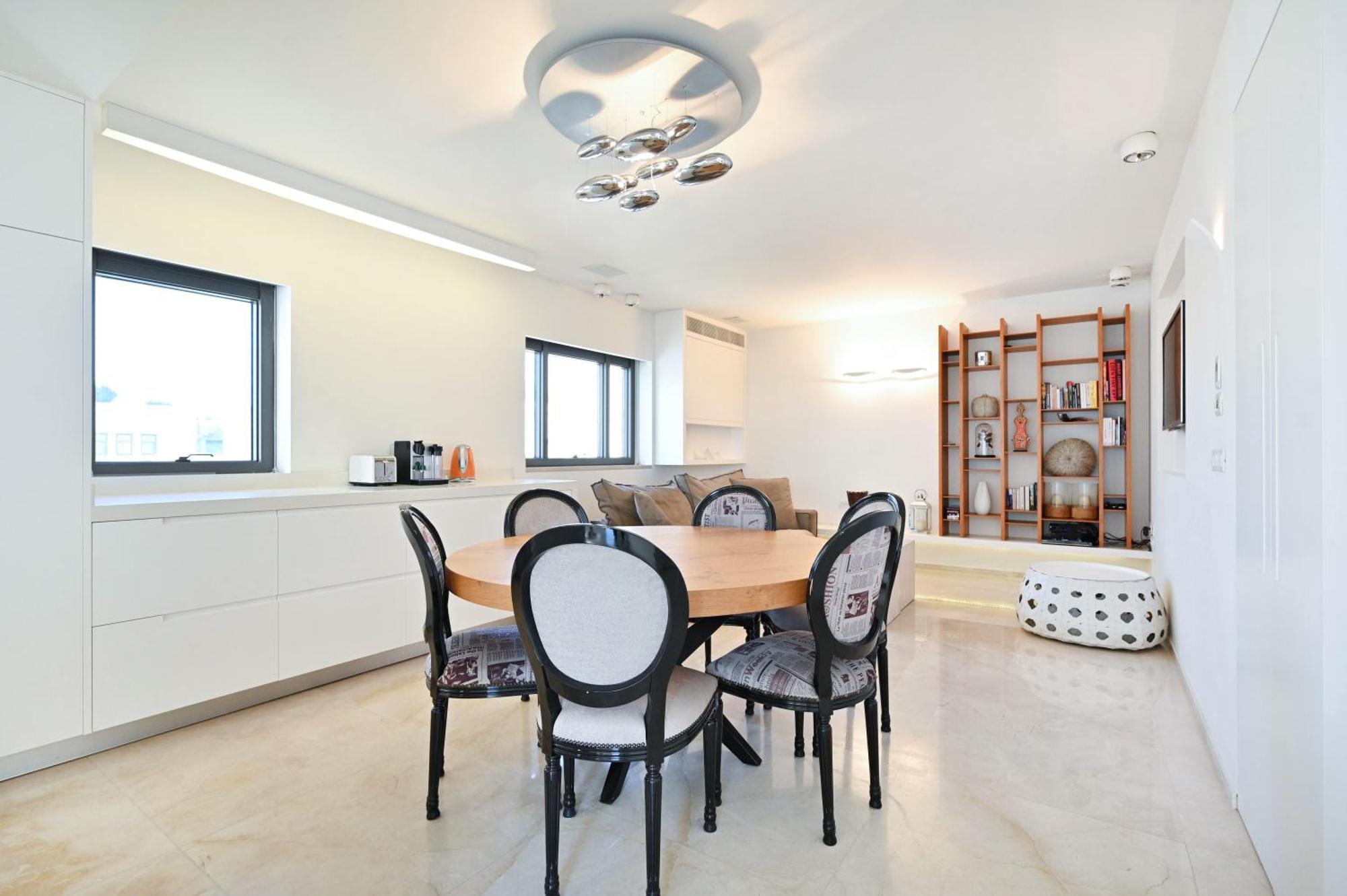 Apartment The Lounge Pool By Holyguest Tel Aviv